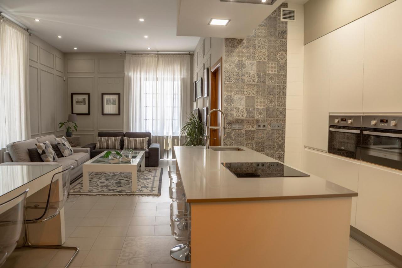 Md Casa Palacio Munoz Chaves Siglo XVIII Caces Exteriör bild