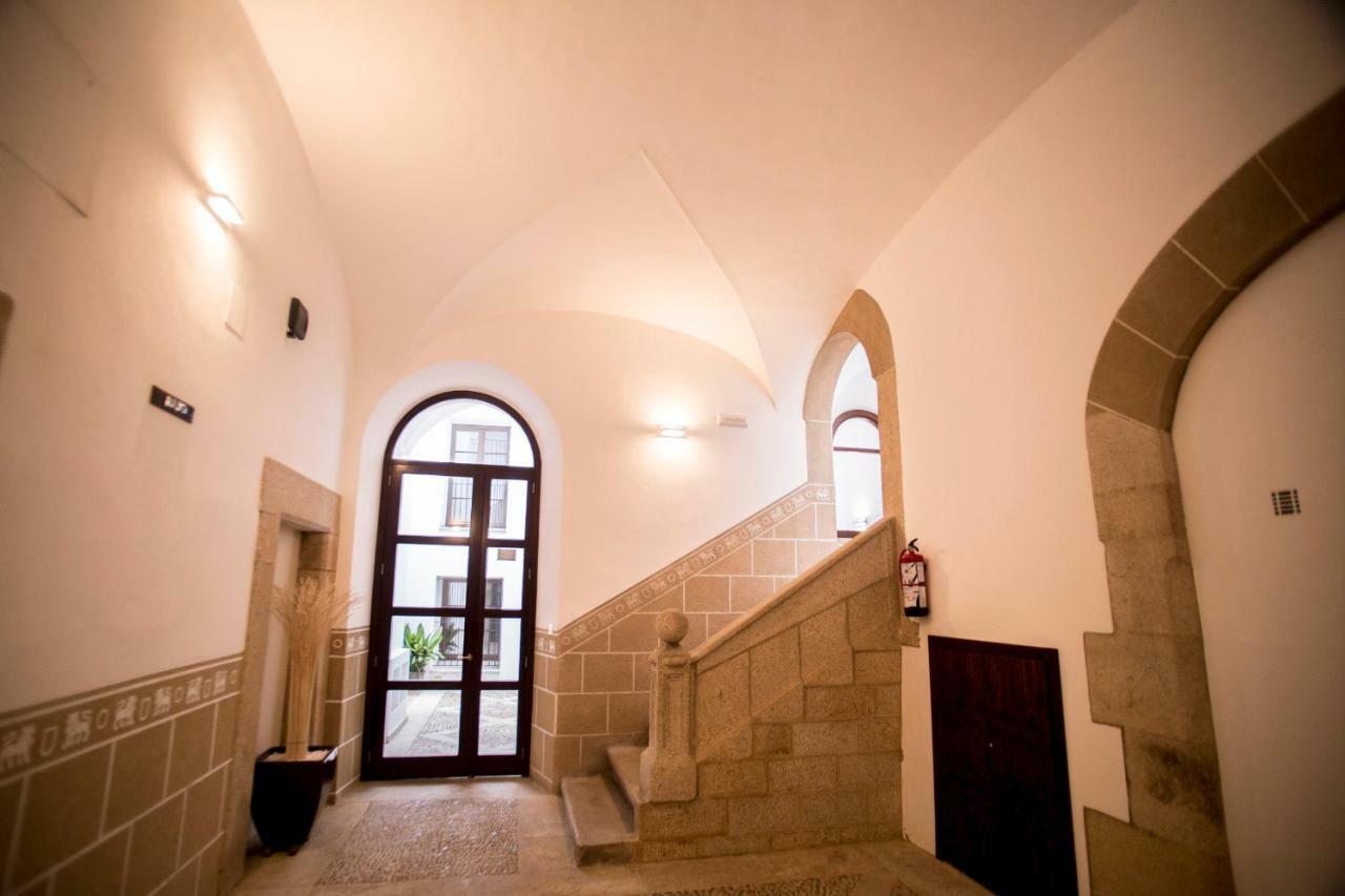 Md Casa Palacio Munoz Chaves Siglo XVIII Caces Exteriör bild