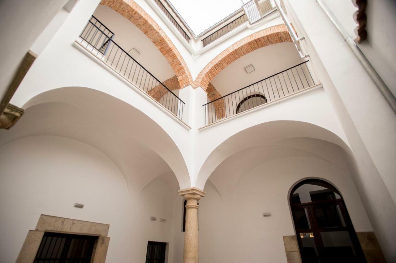 Md Casa Palacio Munoz Chaves Siglo XVIII Caces Exteriör bild