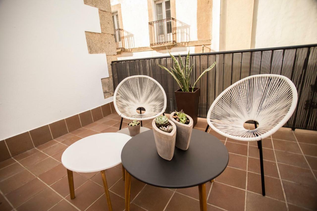 Md Casa Palacio Munoz Chaves Siglo XVIII Caces Exteriör bild
